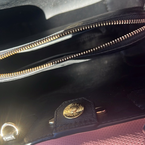 Cute Coquette MK Purse - Picture 6 of 11